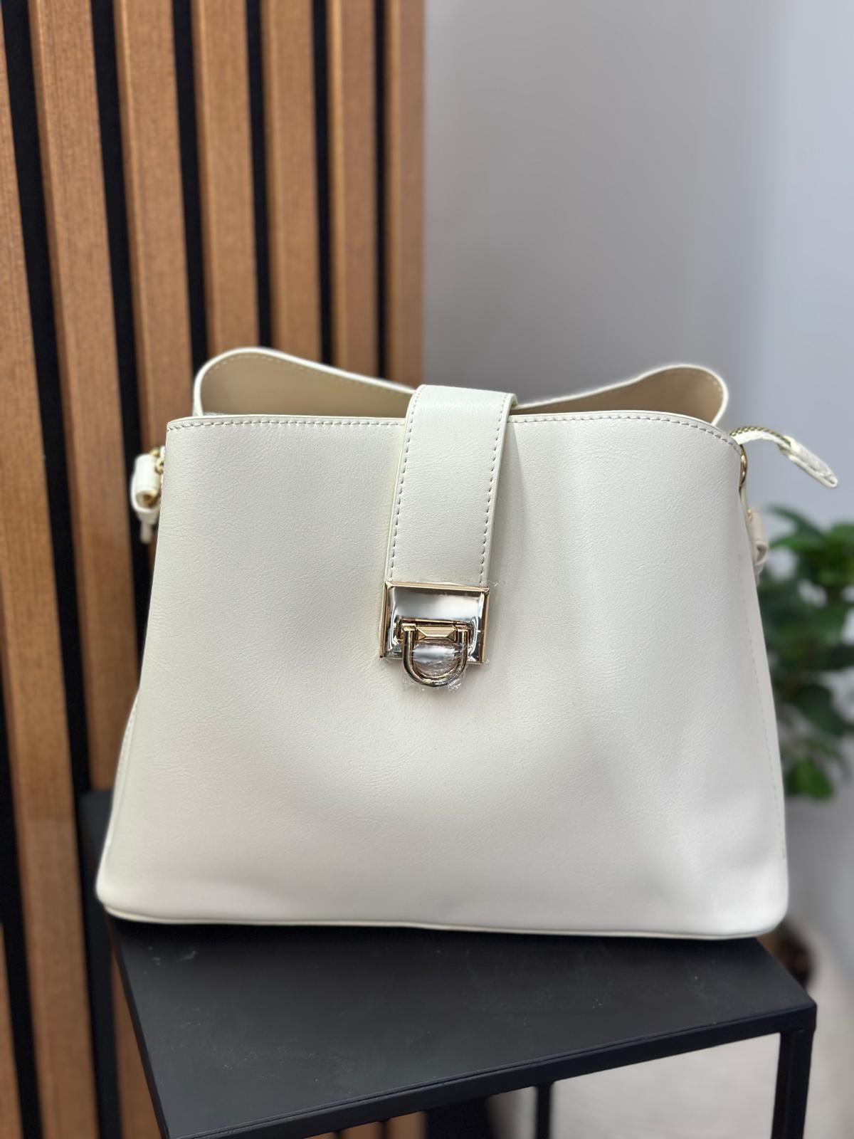 BAG CHIC