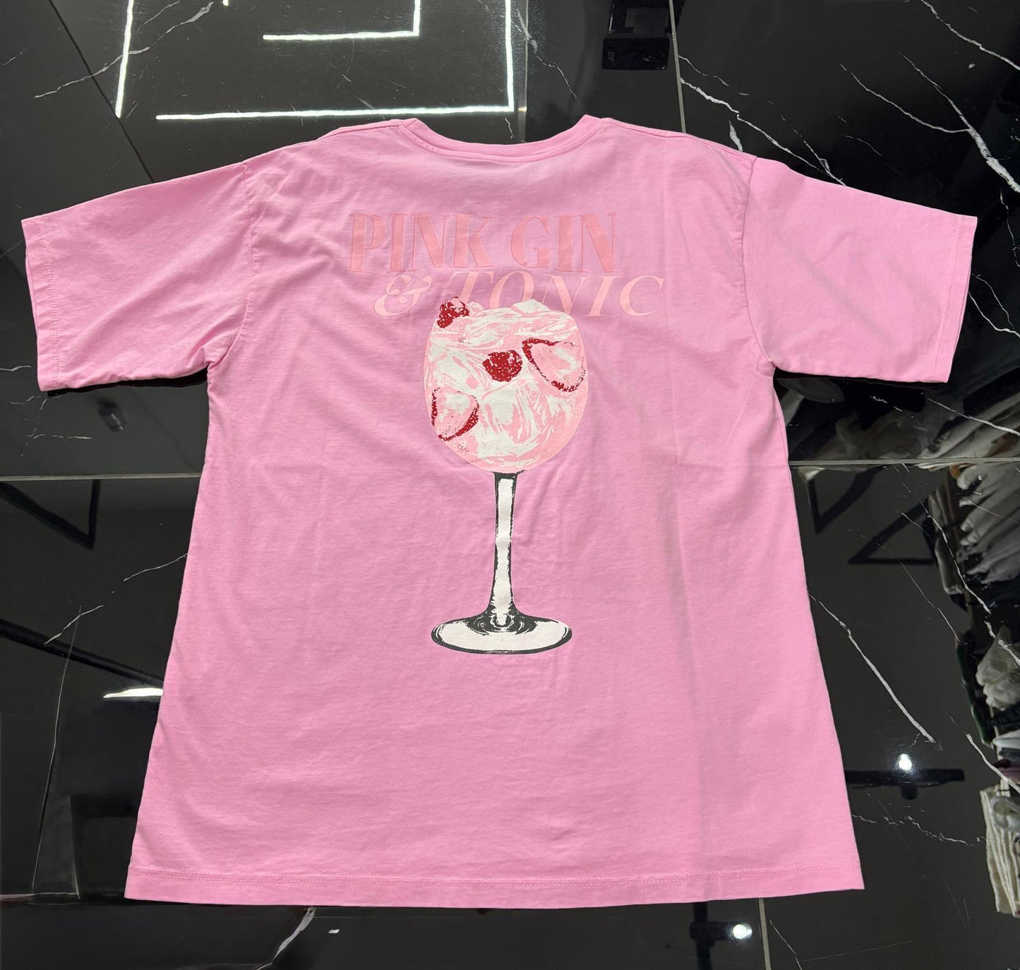 T-SHIRT COCKTAIL
