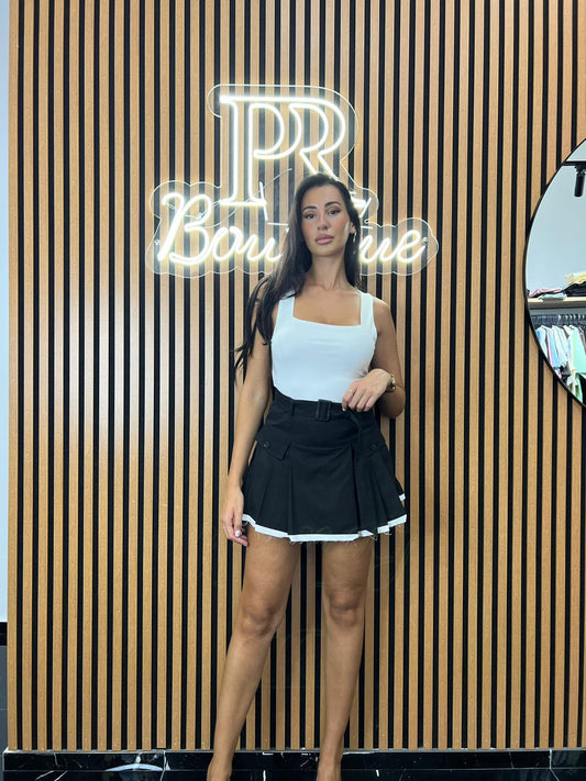 BODY CON SCOLLO QUADRATO