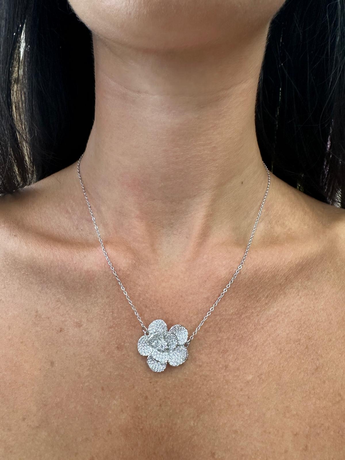 COLLANA ROSA